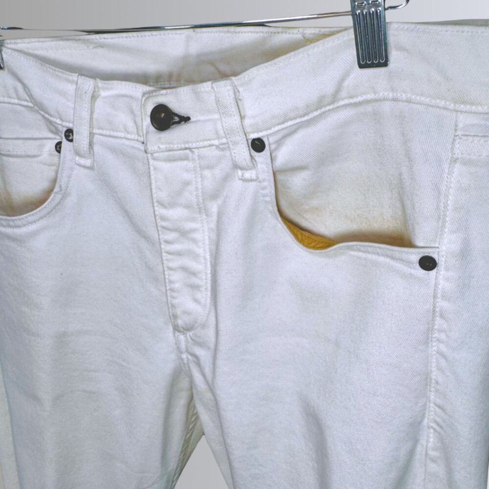 rag & bone Men's White Extra-Slim Jeans - 32 - Picture 8 of 16